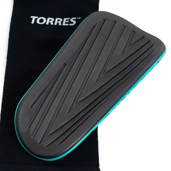 Щитки футбольные TORRES Pro за 1&nbsp;972 ₽ в Подольске